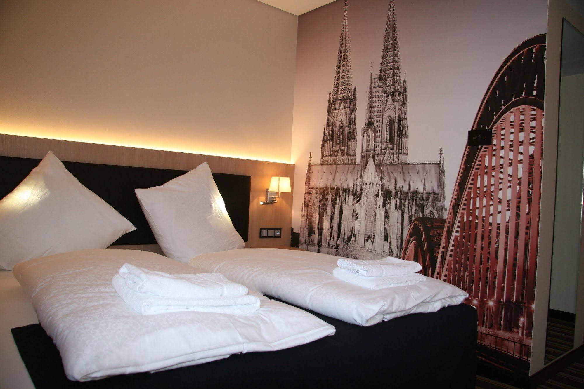 Hotel Fortune Köln Eksteriør bilde