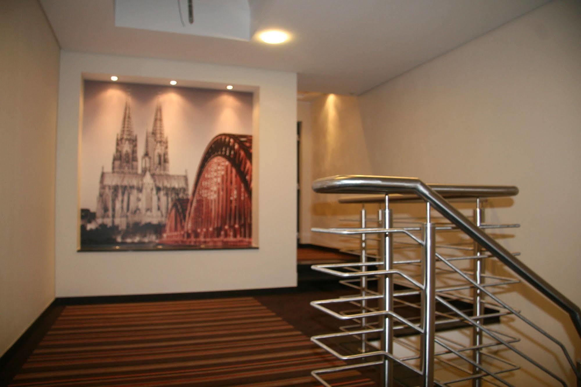 Hotel Fortune Köln Eksteriør bilde